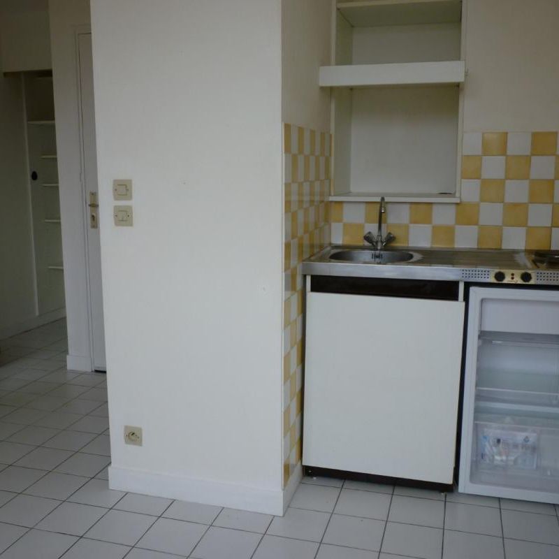 Appartement T1 à louer La Roche Sur Yon - 32 m² - Photo 2