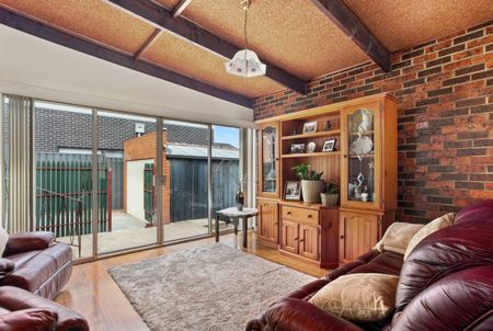 29 Mark Street, Keilor East VIC 3033 - Photo 5