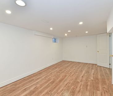 For Lease - 36 Plumridge Court Unit# B, Ajax, Ontario - Photo 2