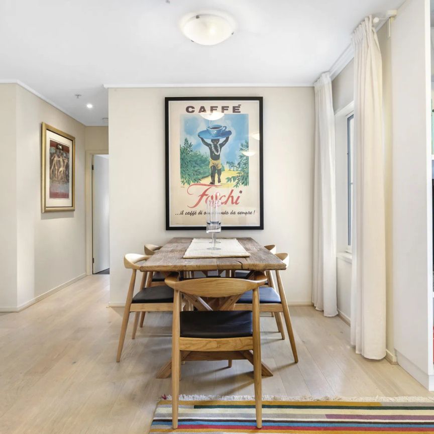 Ground Floor Apartment with Large Courtyard! - Photo 1