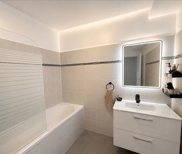 2 pièces - Meublé - 59,99 m² - 2ème étage - Colocation non autorisée - Photo 1