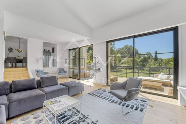 Valbonne - A pied du village - 4/5 chambres - Photo 1