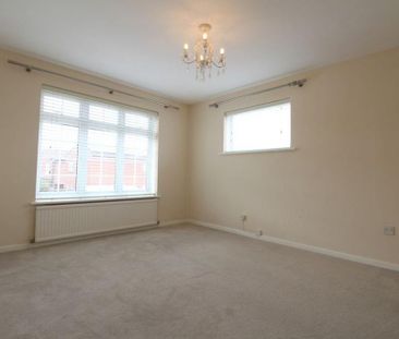 4 bedroom detached house to rent - Photo 5