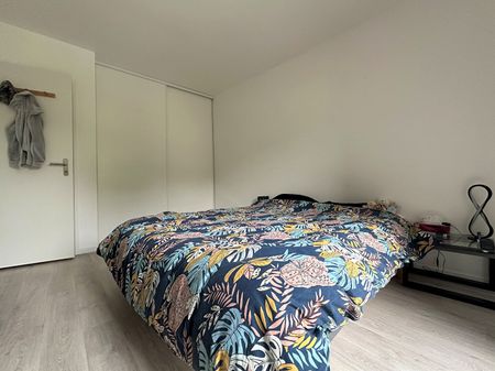 Location Appartement 3 pièces 63m² - Photo 4