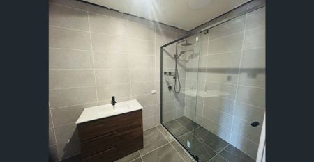 Family Home! - Photo 3