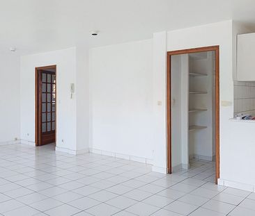 Appartement à louer - REIMS- AVE DE PARIS - Photo 1