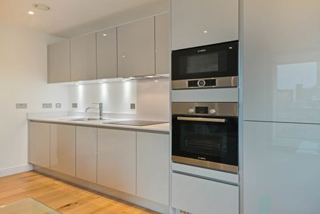 2 bedroom apartment to rent - Photo 5