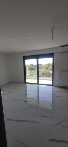 Διαμέρισμα για ενοικίαση Κέντρο (Άνω Λιόσια) - Photo 3