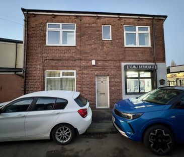 2 bedroom end of terrace house to rent - Photo 3