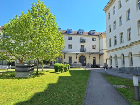 Top-Single Wohnung mit Balkon in der Zollamtstraße 7 zu vermieten - Foto 1