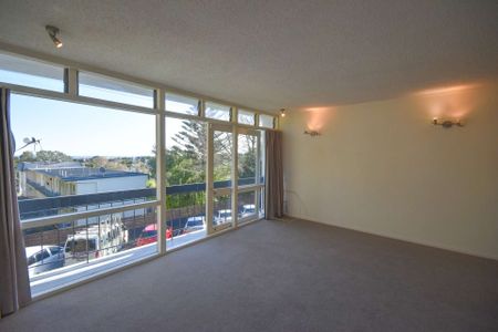 No frills apartment studio in Mt Eden - Photo 5