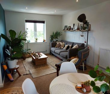 2 bed flat to rent in Royal Crescent, Exeter, EX2 - Photo 6