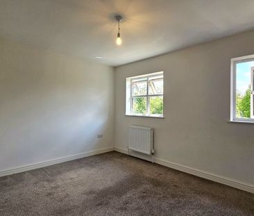 Claremont Road, Gloucester - Photo 2