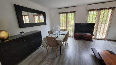 Appartement meublé en duplex Le Perray en Yvelines - Photo 2