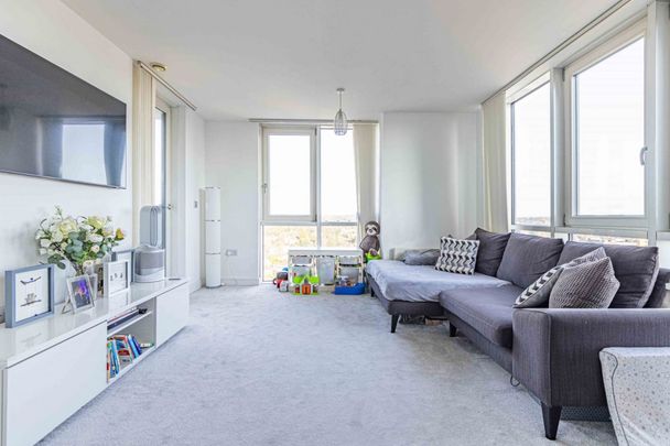 1 bed Flat for rent - Photo 1