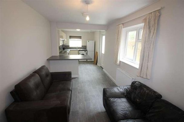 Milton Road, Southampton, SO15 - Photo 1