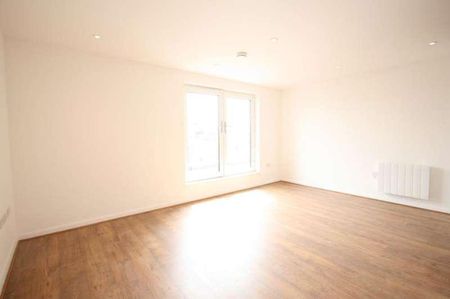 West Central, Stoke Road, Slough, SL2 - Photo 2