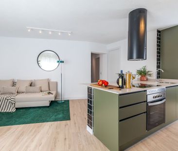 Calle de Ofelia Nieto, Madrid, Community of Madrid 28039 - Photo 3