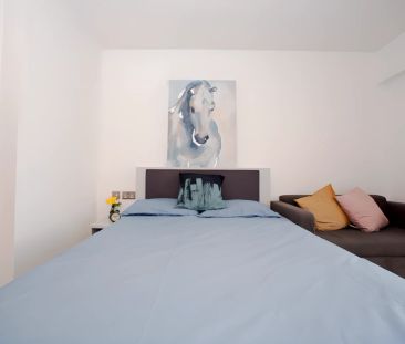 Silver Studio Floor 1-3 - Photo 3