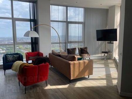 *stunning Penthouse Apartment OBEL Tower*, 62 Donegall Quay, - Photo 4