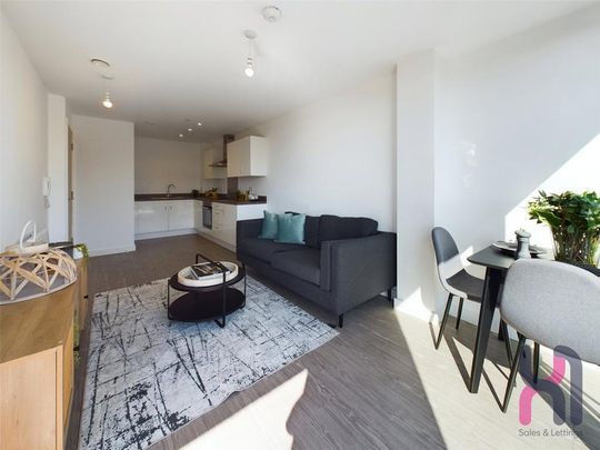 1 bedroom flat to rent - Photo 1