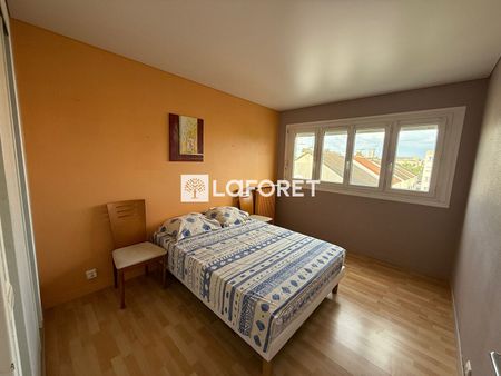 Apartment - Photo 2