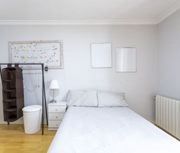 Carrer de Roteros, Valencia, Valencian Community 46003 - Photo 4