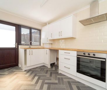 2 bedroom bungalow to rent - Photo 4
