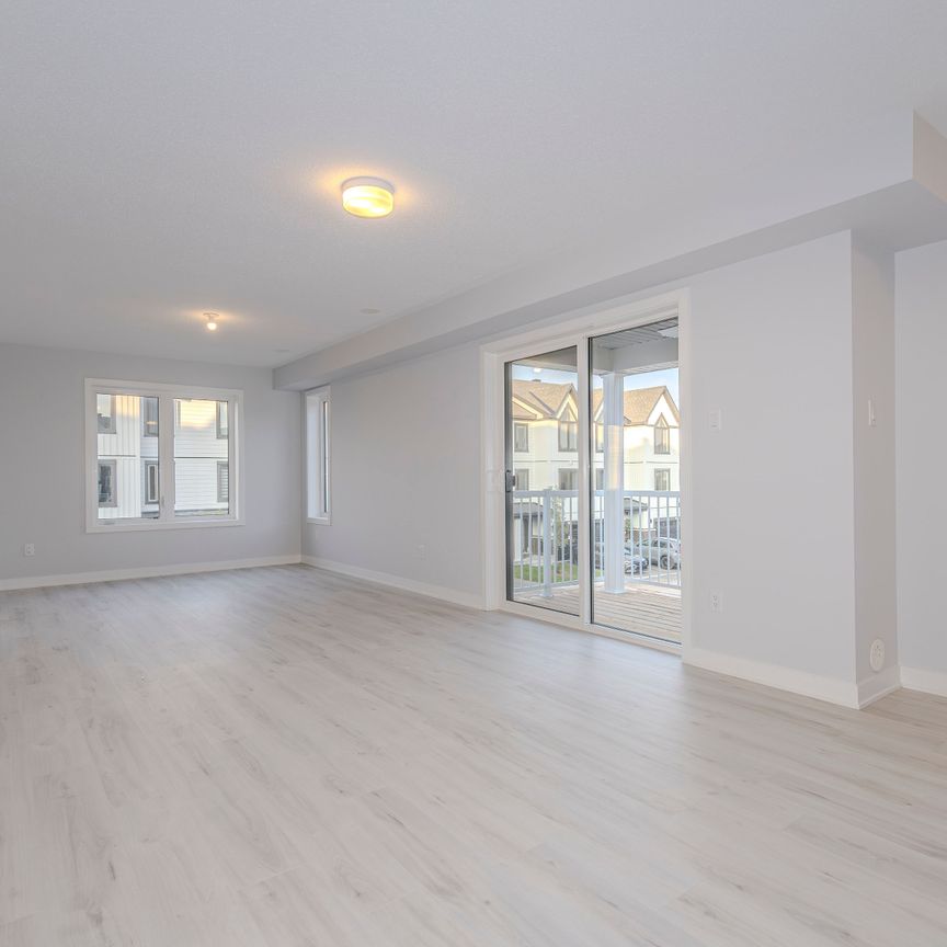 For Lease - 753 Kinstead Pvt Private, Stittsville - Munster - Richmond, Ontario - Photo 1