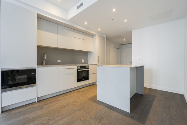 1205 Place Phillips, Montréal - Photo 1