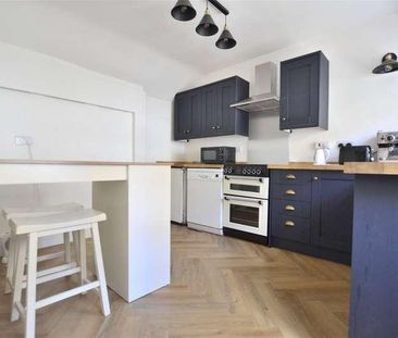 Archway House, The Green, Frampton On Severn, Gloucester, Glouceste... - Photo 6