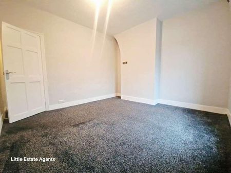 Gladstone Street, St. Helens, WA10 - Photo 2