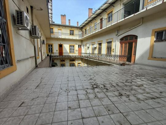 Kiadó lakás - Debrecen - Fotó 1