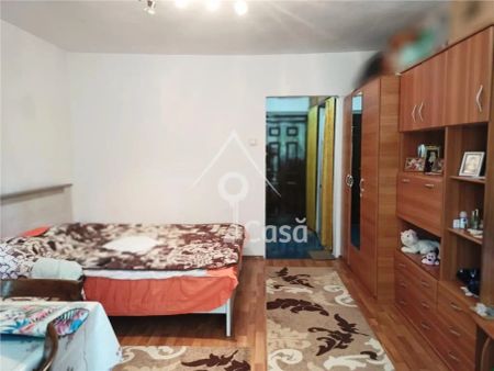 Garsoniera partial mobilata, bdv. Basarabiei, 200 euro - Photo 2