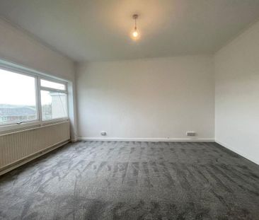 2 bedroom detached bungalow to rent - Photo 2