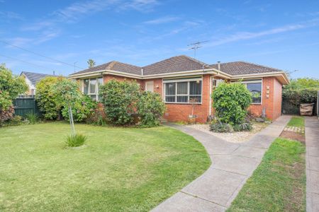 12 Plover Street Melton VIC - Photo 5