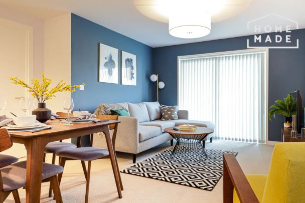 Aston Place, B1 - Photo 1