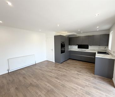 Kenilworth Drive, Wirral - Photo 5