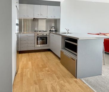 PARNELL - Mirage - One Bedroom - Photo 4