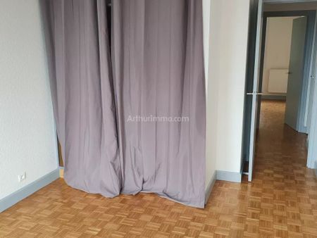 Location Appartement 3 pièces 67 m2 à Pau - Photo 2
