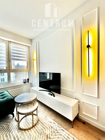 Lublin, Śródmieście, okol. Uniwersytetu Medycznego, al. Kompozytorów Polskich - Photo 3