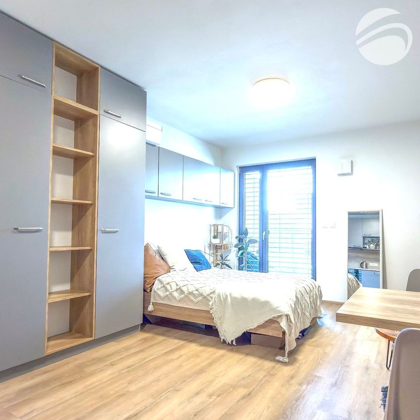 Pronájem bytu 1+kk a garsoniéry 34 m², Bratislavská 938, Brno - Photo 1