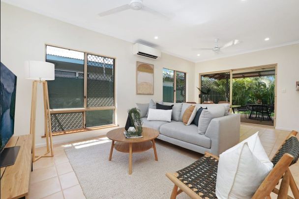 FUNCTIONAL, NEAT FAMILY HOME IN CONVENIENT LOCATION - Photo 1