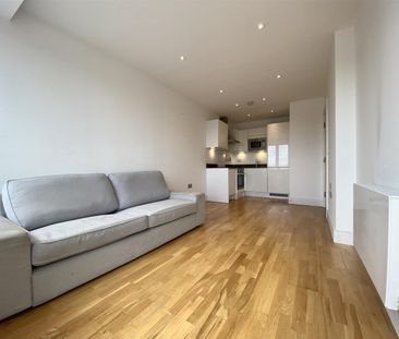 1 Bedroom Flat To Let - Photo 1