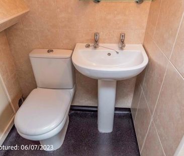 18 Siward Street - Photo 1