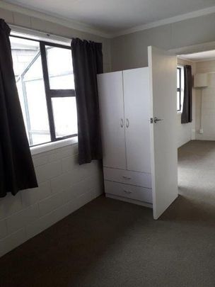 OCEANBEACH ROAD, MT MAUNGANUI (Unit B) - Photo 1