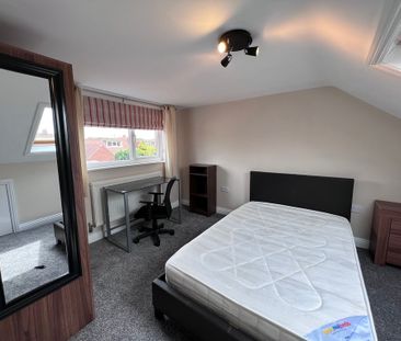 Hazelwood Avenue, Osbaldwick - P1885 - Photo 6