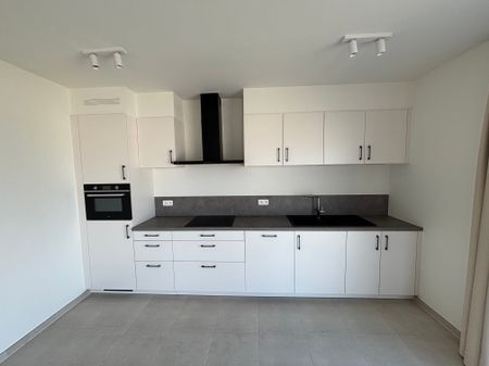 Nieuwbouw 2-slaapkamerappartement met bureau/dressing - Foto 5