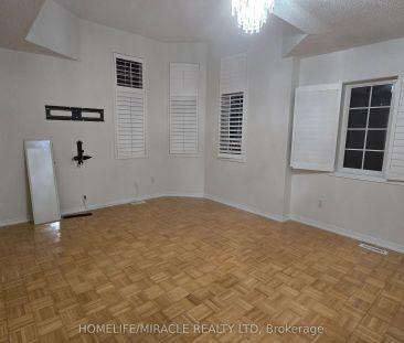 555 Garden Walk #Upper - Photo 4