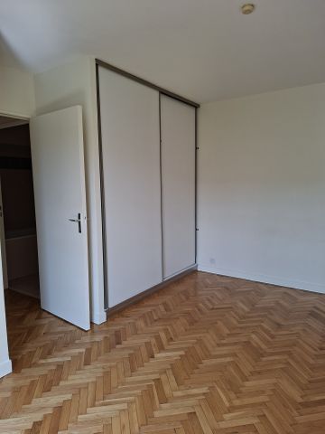 Location Appartement 2 pièces 54m² ST GERMAIN EN LAYE 78100 - Photo 2